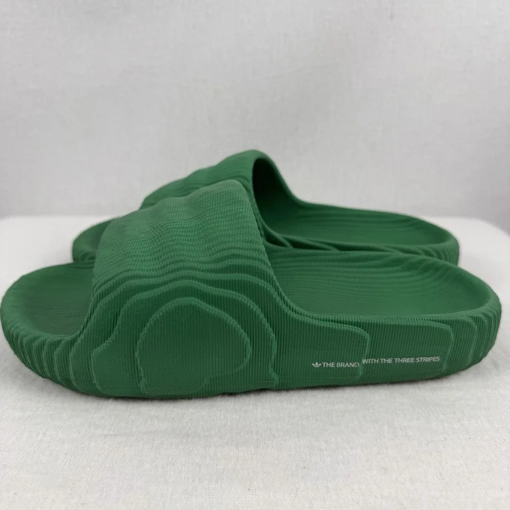 Adidas Adilette 22 Slides Mens Boys Sz 6 US Green Sandals Blokecore Cyber Street